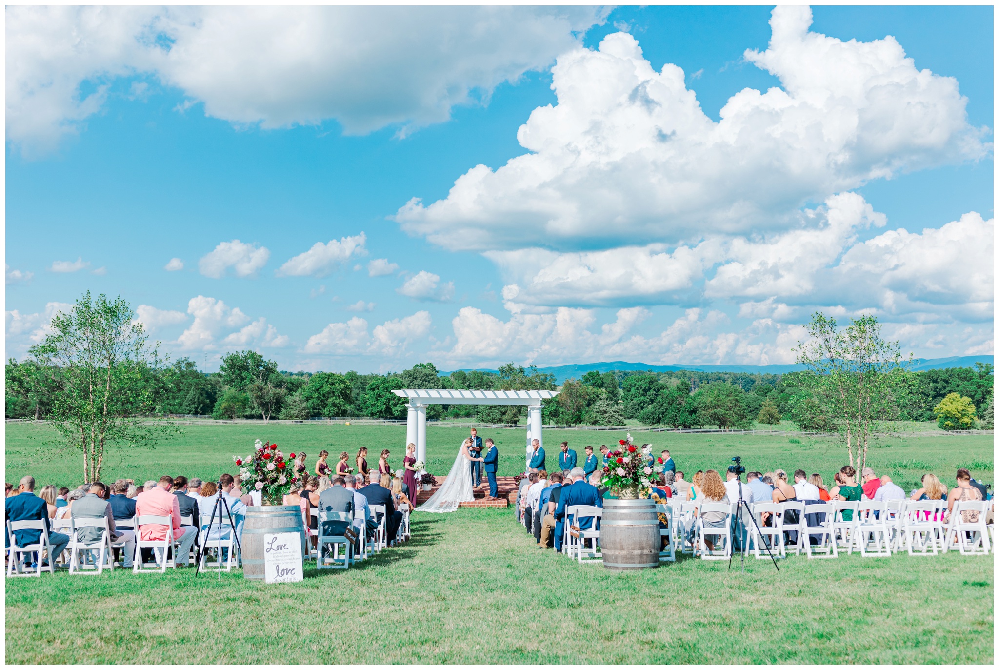 Elkton VA Wedding Photographer | Maryland Harrisonburg Staunton Charlottesville Richmond Elkton Wedding Photographer Brix and Columns
